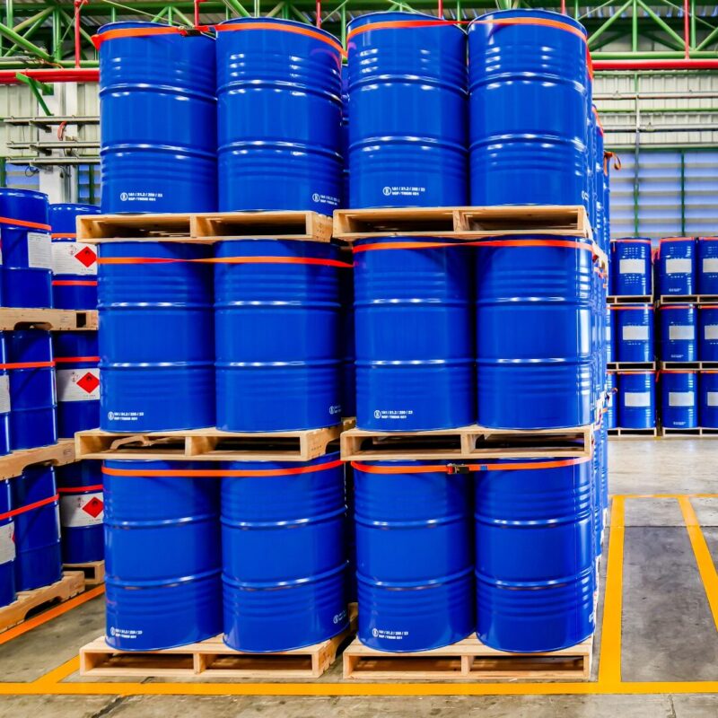 ドラム缶は何リットル入る？サイズ別の特徴と活用法